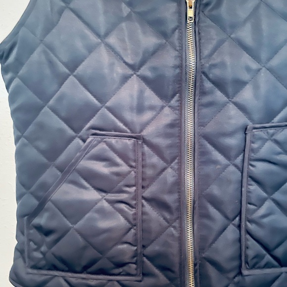 WannaB Navy Quilted Vest Size Large - Picture 6 of 6